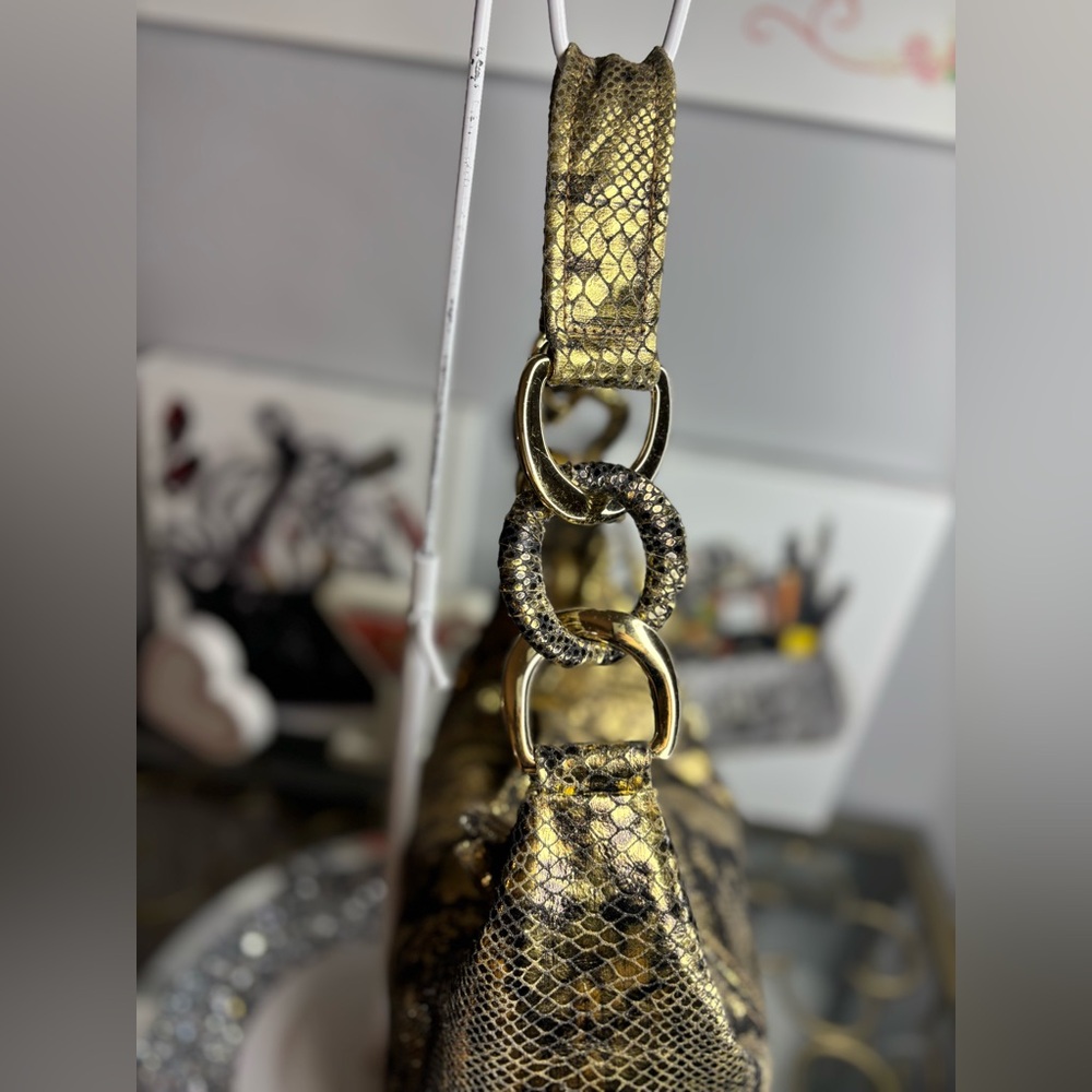 Michael Kors metallic gold snakeskin hobo shoulder bag EUC - Picture 8 of 13